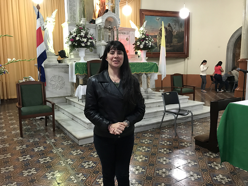 Canto de funerales Ministerio de Silvia Rodriguez